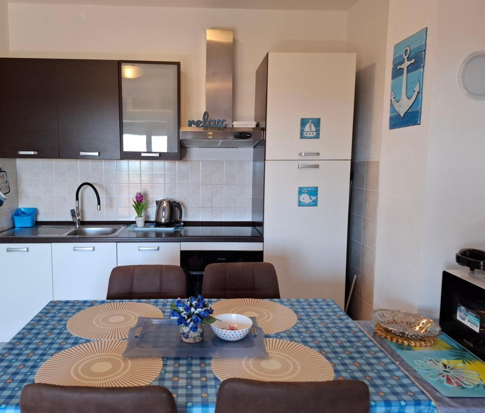 Apartment Rb Omisalj Luaran gambar
