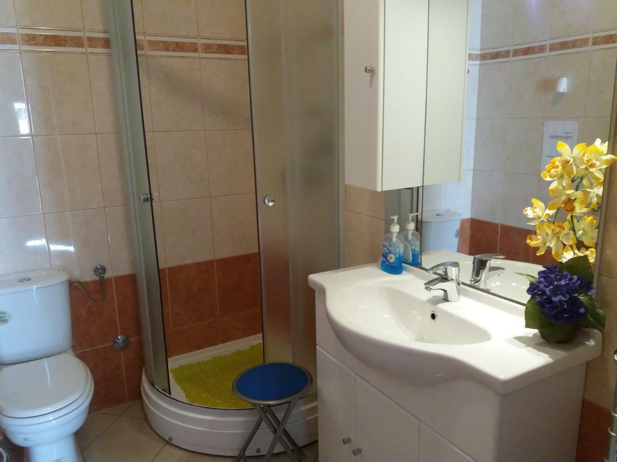 Apartment Rb Omisalj Luaran gambar